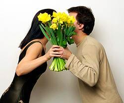 Как дарить цветы Дарение букета жёлтых роз